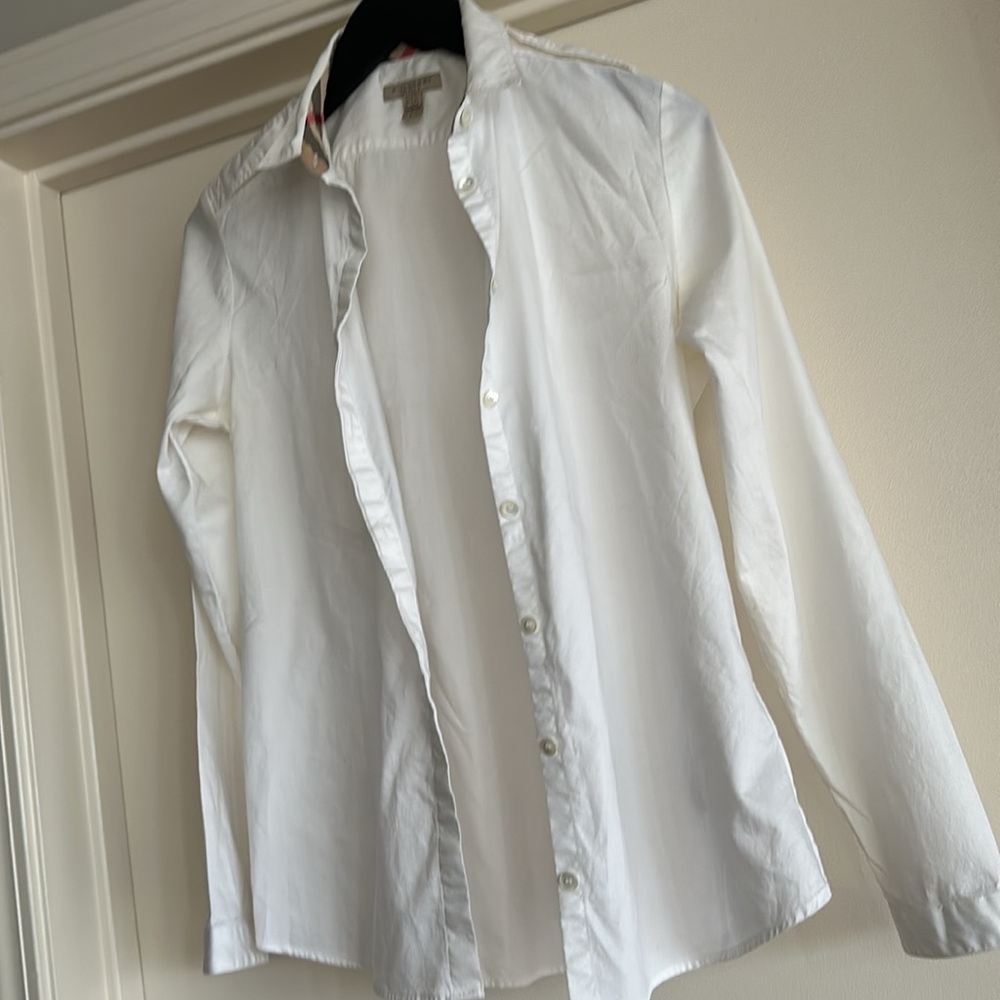 Button up shirt - Picture 3 of 15